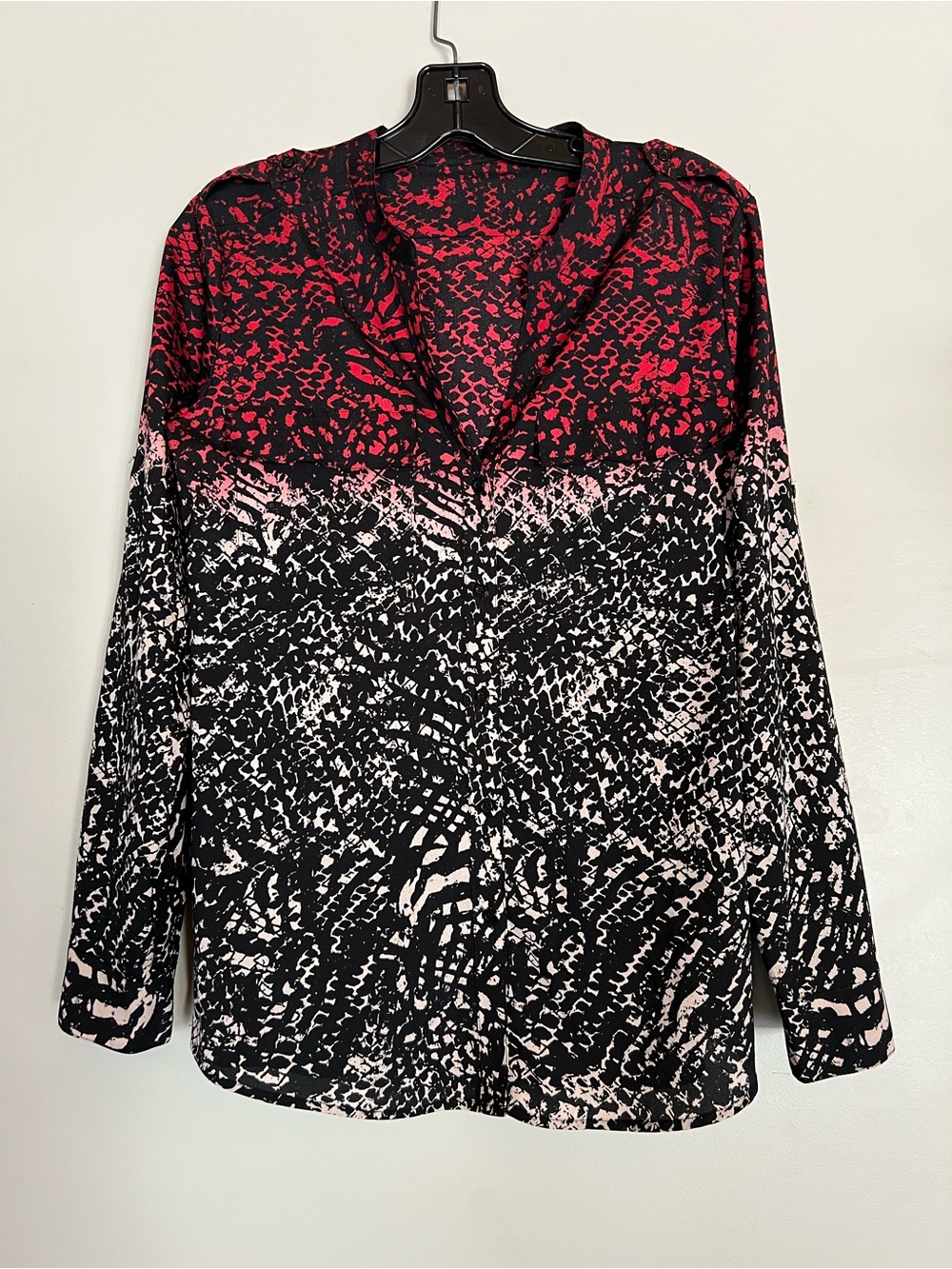 Abstract Print Blouse Red Black White Button Front Long Sleeve Shirt Animal